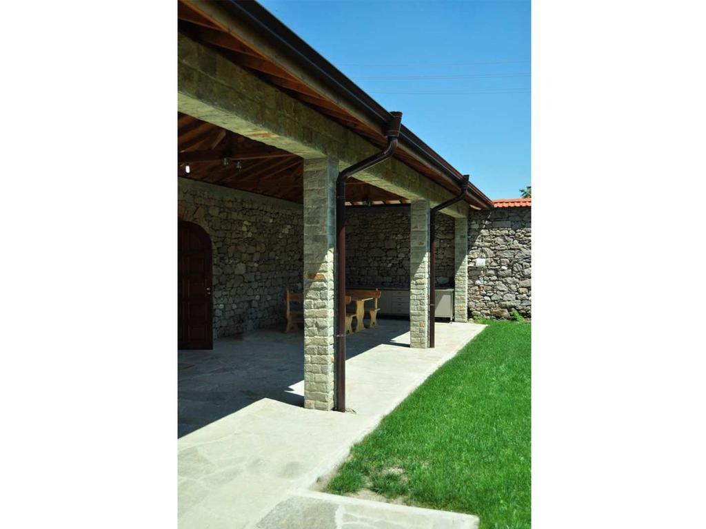 Yustina Villas Guest House Dış mekan fotoğraf